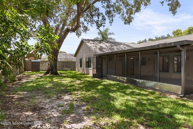 Very Well-Maintained 3-Bedroom, 2-Bathroom Home In The Desirable - photo 31