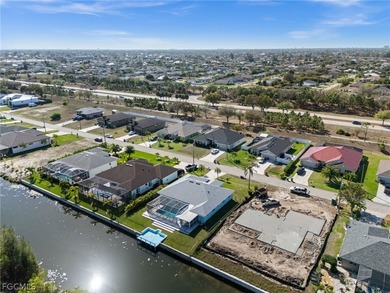 Large Waterfront Pool Home seeks new owner! This 4-bedroom - photo 6