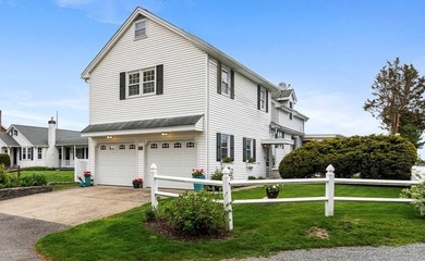 Welcome to your waterfront retreat on stunning Narragansett Bay - photo 7