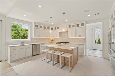 Exceptional New Construction, thoughtfully designed and - photo 10