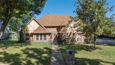 Lake Grapevine Home For Sale in Trophy Club Texas