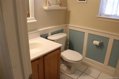This fully renovated, 4-bedroom, 3-bathroom Colonial merges - photo 21