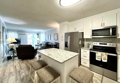 Wake up to ocean views in this beautifully updated 2BR/2BA condo - photo 5
