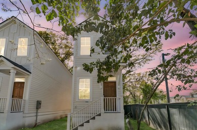 NEW CONSTRUCTION- Welcome to 11 Lapps Court, your Dream Home in - photo 3