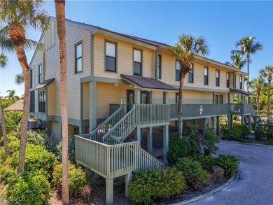 Welcome to your slice of paradise on beautiful Jug Creek, where - photo 1