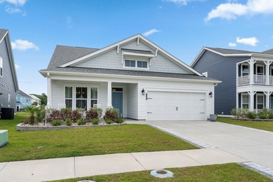 Welcome home to this beautifully upgraded 4-bedroom, 3-bath - photo 9