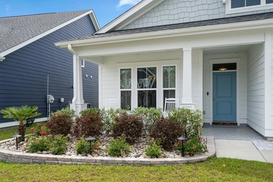 Welcome home to this beautifully upgraded 4-bedroom, 3-bath - photo 10