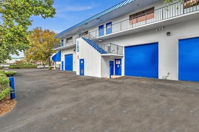 RARE 1.26-ACRE INDUSTRIAL COMPOUND: High-utility asset with - photo 5