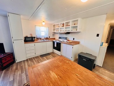 FURNISHED WATERFRONT/WATERVIEW BEECHWOOD IV 3B/1B single mobile - photo 7