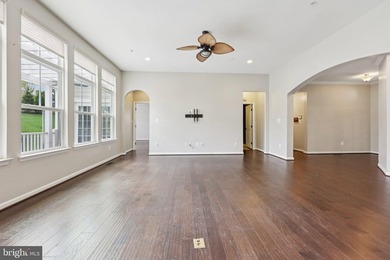 SELLER IS OFFERING TO PROVIDE CLOSING COST ASSISTANCE OR BUY - photo 7