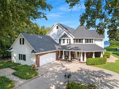 Lake Home For Sale in Oshkosh, Wisconsin