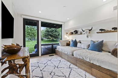 Located 2 blocks from Jackson Hole's iconic Town Square, this - photo 13