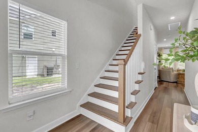 Beautifully maintained and showing like new, this home offers - photo 19