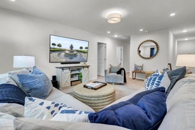 Beautifully maintained and showing like new, this home offers - photo 22
