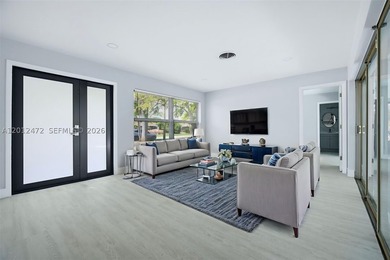 Waterfront gm! This charming 3-bed/2-bath CBS single-family home - photo 2