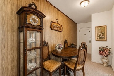 Welcome to this bright and inviting 2-bedroom, 1-bath co-op in - photo 2