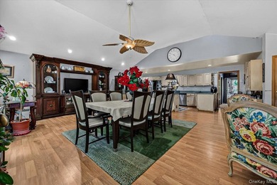 Discover the possibilities in this spacious 4-bedroom - photo 25
