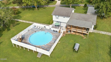 Spacious multi-level home located in LaFollette, Tennessee - photo 2