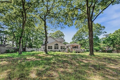 Discover the possibilities in this spacious 4-bedroom - photo 35
