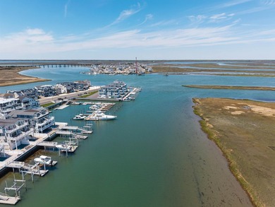 Outstanding Bay Views! Classic Avalon opportunity just blocks - photo 41