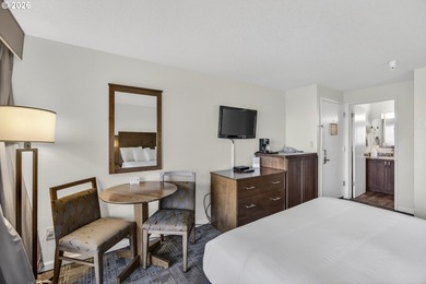 Wake up to breathtaking views and the sound of the Pacific Ocean - photo 6