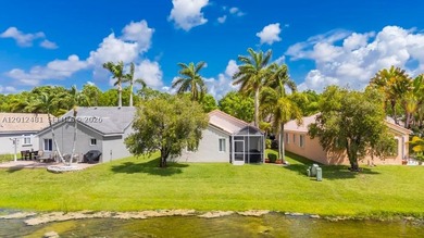 Beautifully maintained 3-bedroom, 2-bathroom home located in an - photo 2