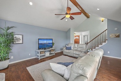 Golf course views, convenient location, NO HOA, low electric - photo 21