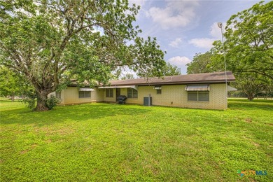 2.76 TOTAL ACRES!! Tucked away from the hustle and bustle but - photo 2