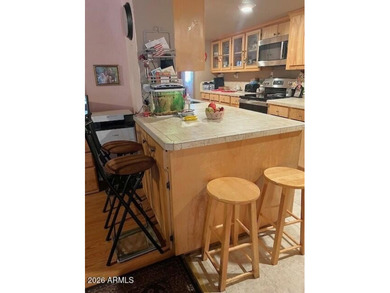 HUGE PRICE REDUCTION! Perched on the hill, this adorable & - photo 23