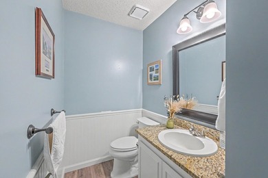 Golf course views, convenient location, NO HOA, low electric - photo 26