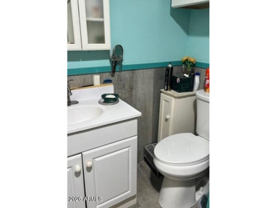 HUGE PRICE REDUCTION! Perched on the hill, this adorable & - photo 31