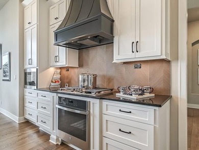 The Courtland Reverse by Don Julian Builders--July possession - photo 34