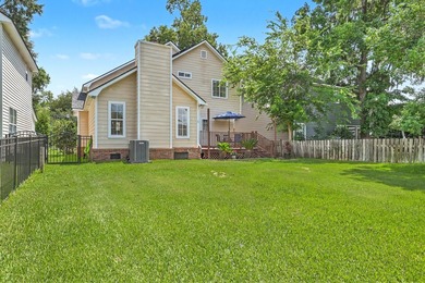 Golf course views, convenient location, NO HOA, low electric - photo 38