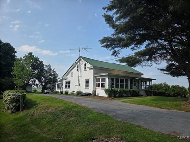 (private lake, pond, coastal) Home Active Under Contract in Mannsville New York