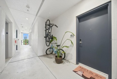 Rare opportunity! Come see this modern downtown St. Petersburg - photo 3