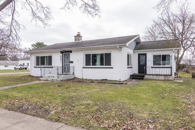 Lake of the Woods - Van Buren County Home For Sale in Decatur Michigan