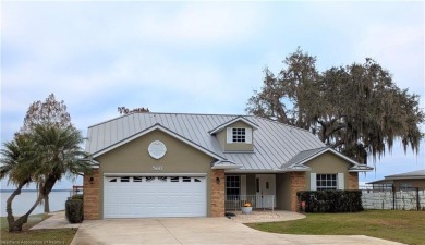 Lake Home For Sale in Lake Placid, Florida