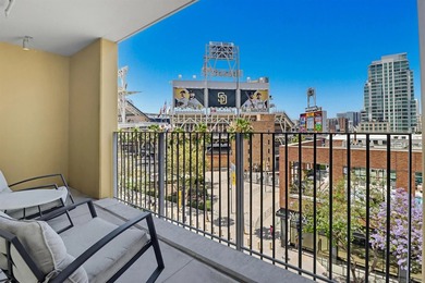 Back on Market - TOP LEVEL UNIT with Skylight and NOBODY above - photo 8