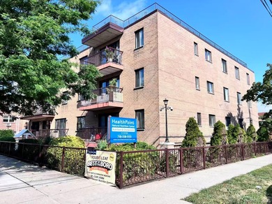 East River Office For Sale in Flushing New York