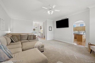 Welcome to one of Woodridge Farms' most desirable locations! - photo 14