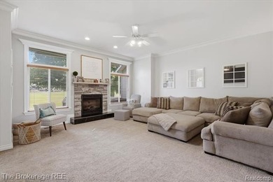 Welcome to one of Woodridge Farms' most desirable locations! - photo 15