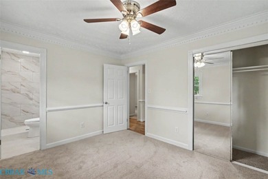 Outstanding HGTV brick rancher! Oversized attached garage! Open - photo 22