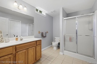 Welcome to one of Woodridge Farms' most desirable locations! - photo 44