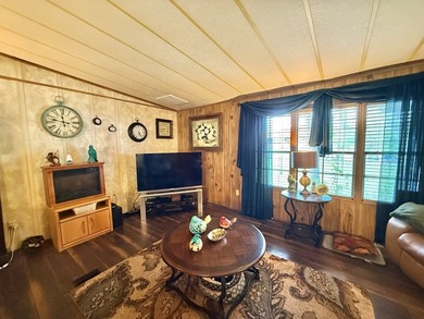 Welcome to lake living in the Harborlight Subdivision! This - photo 7
