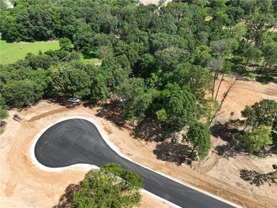 Lake Flint Creek Lot For Sale in Gentry Arkansas