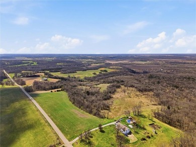 Escape to your own private slice of the countryside with this - photo 5