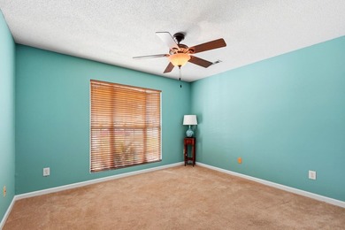 Located in the heart of Conway, this charming 4 bedroom, 2 and 1 - photo 4