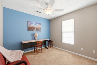 Located in the heart of Conway, this charming 4 bedroom, 2 and 1 - photo 5