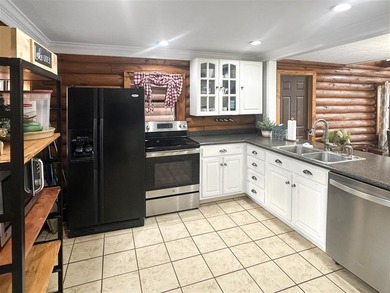 MAJOR PRICE DROP FOR SUMMER! Lake Home with Amazing Views & - photo 11