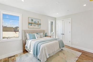 New construction four bedroom 3 1/2 bathroom with elevator - photo 12